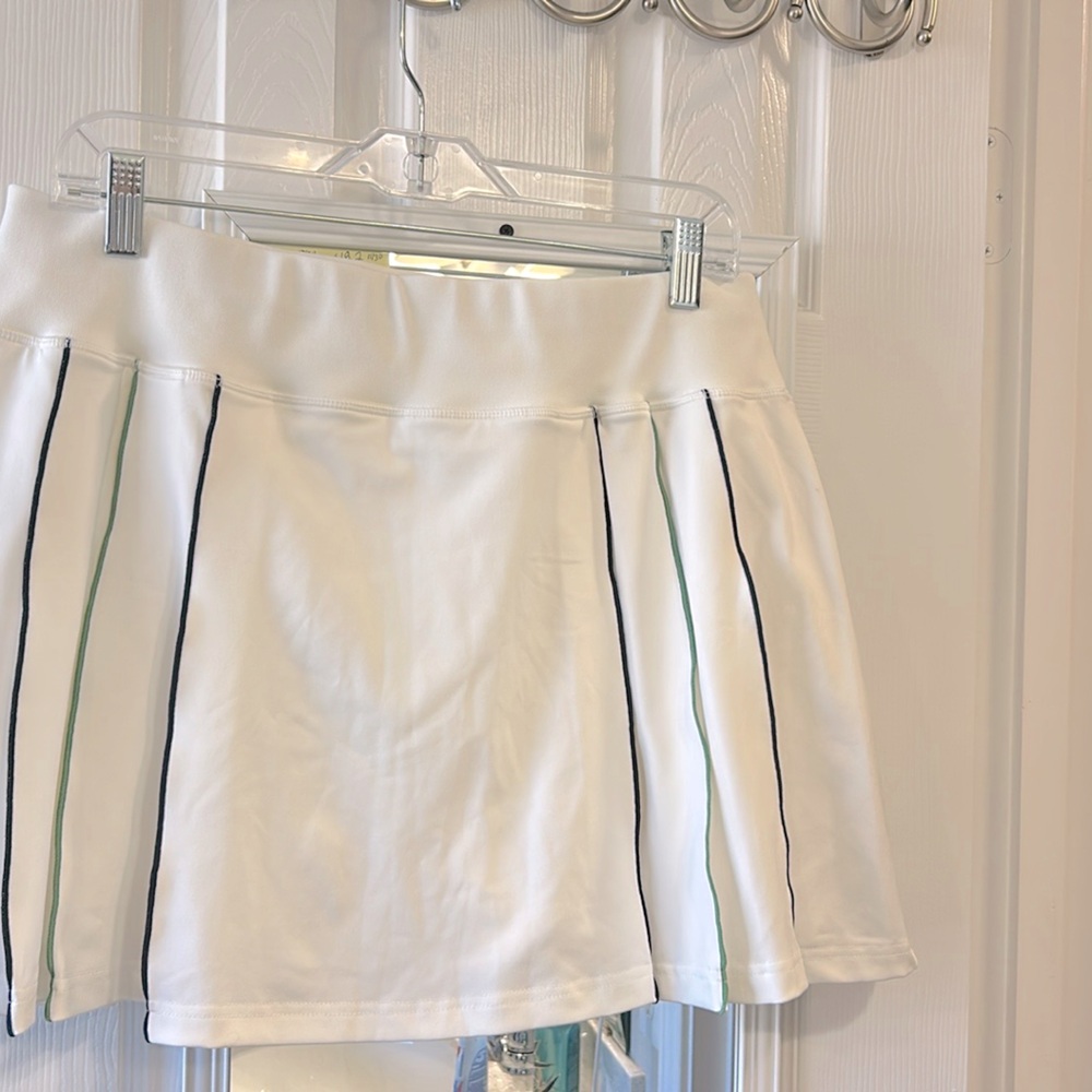 Tuckernuck TNUCK Sport White Pleated Skirt Tennis Active Skort XL